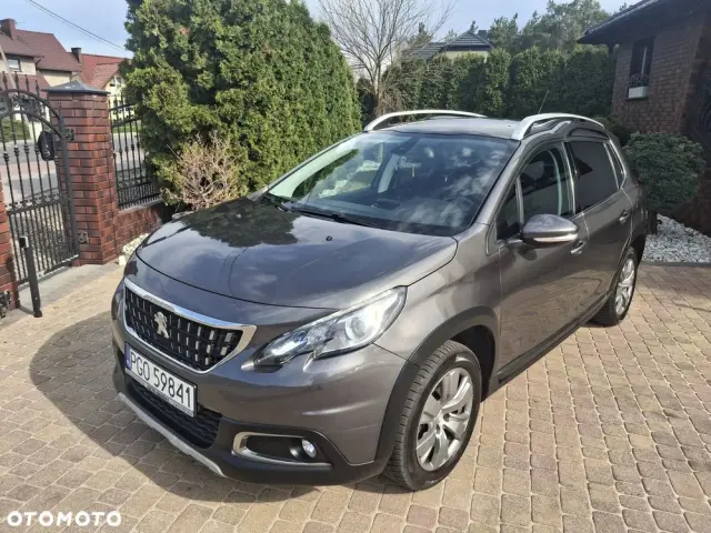 PEUGEOT 2008 PureTech 130 Allure Pack