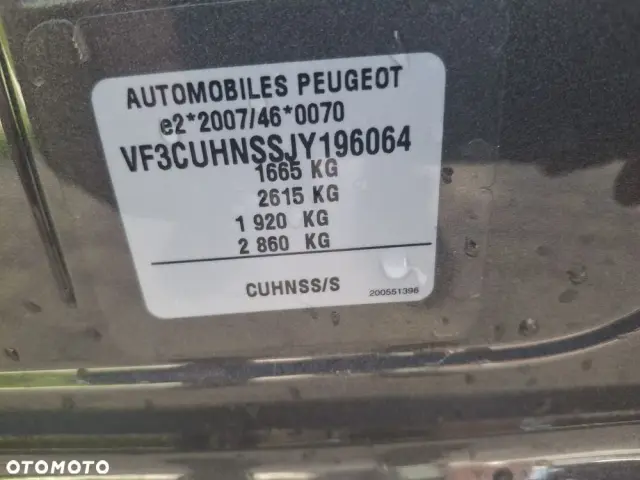 PEUGEOT 2008 PureTech 130 Allure Pack