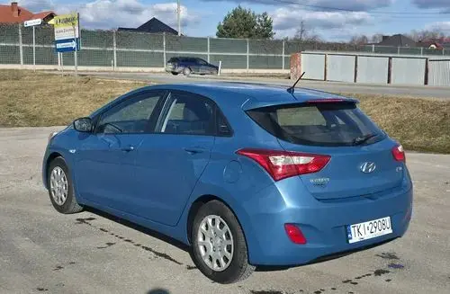 HYUNDAI I30 