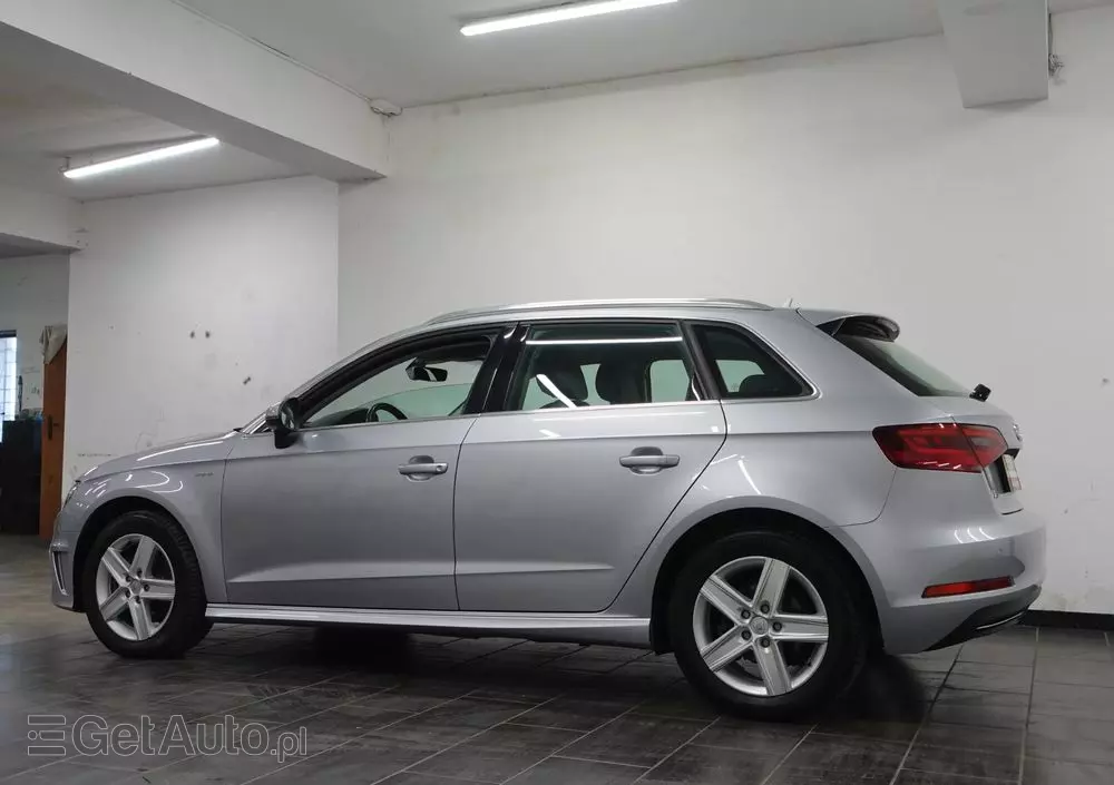 AUDI A3 1.4 TFSI Sportback e-tron