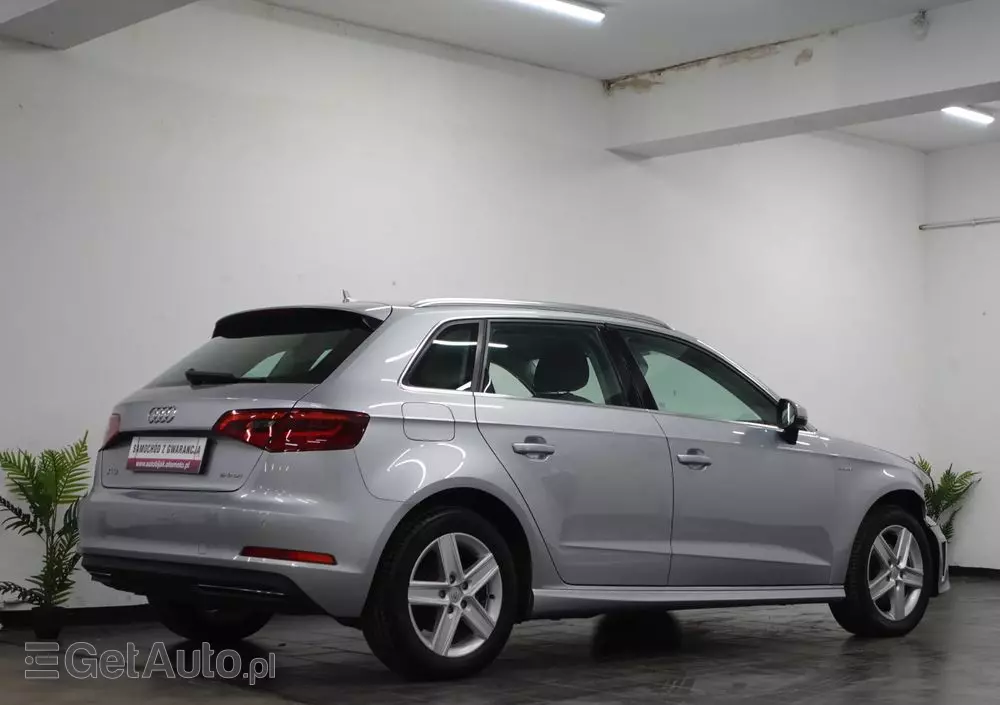 AUDI A3 1.4 TFSI Sportback e-tron