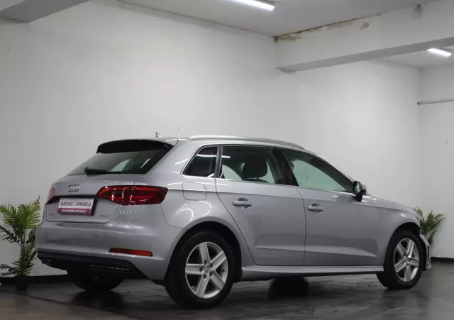 AUDI A3 1.4 TFSI Sportback e-tron