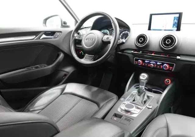 AUDI A3 1.4 TFSI Sportback e-tron