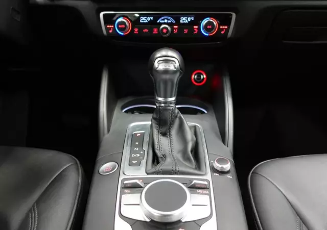 AUDI A3 1.4 TFSI Sportback e-tron