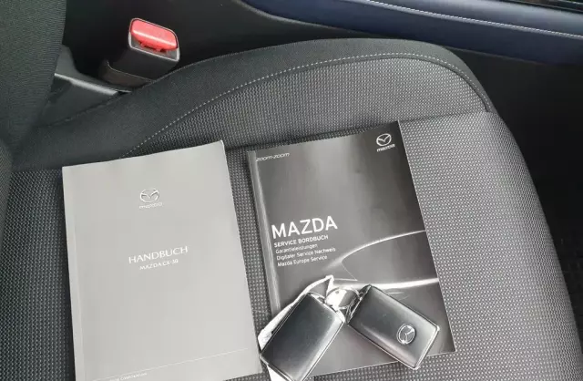 MAZDA CX-30 