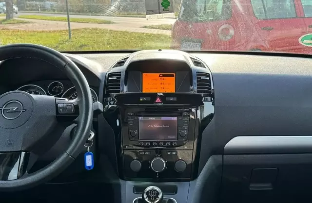 OPEL Zafira 
