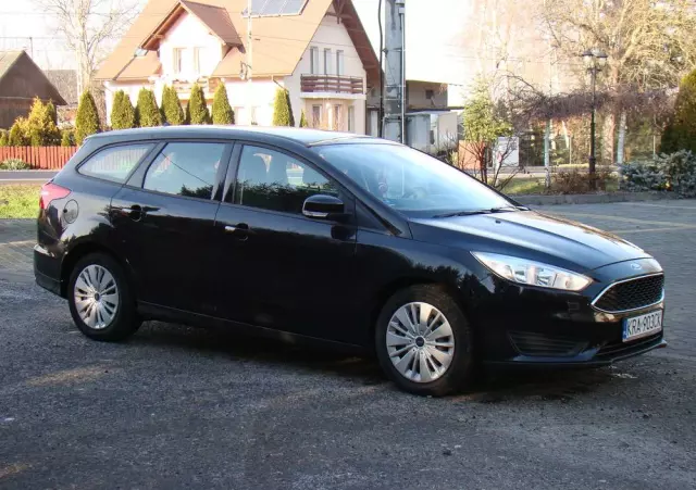 FORD Focus 1.0 EcoBoost Trend