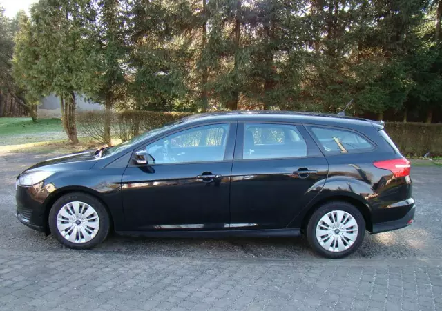 FORD Focus 1.0 EcoBoost Trend