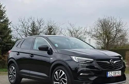 OPEL Grandland 