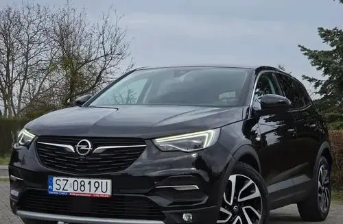 OPEL Grandland 