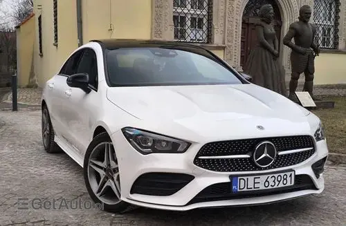 MERCEDES-BENZ CLA 