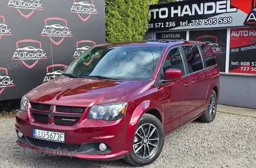 DODGE Grand Caravan 