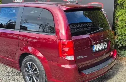 DODGE Grand Caravan 