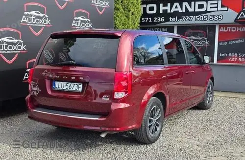 DODGE Grand Caravan 