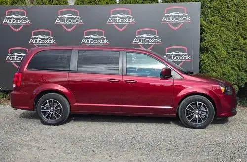 DODGE Grand Caravan 