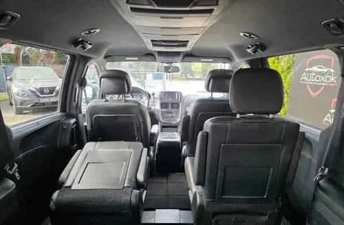 DODGE Grand Caravan 