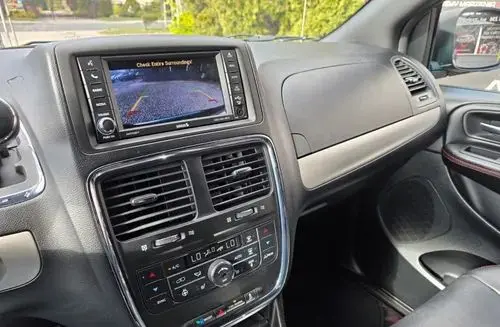 DODGE Grand Caravan 