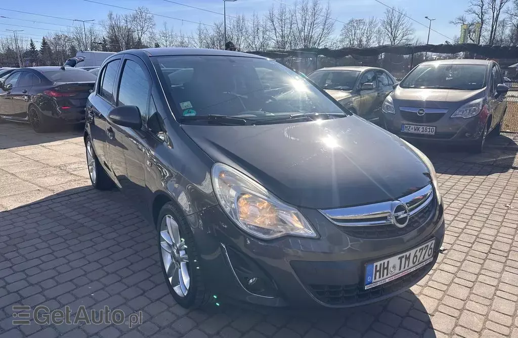 OPEL Corsa 