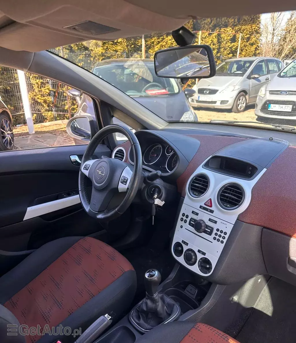 OPEL Corsa 