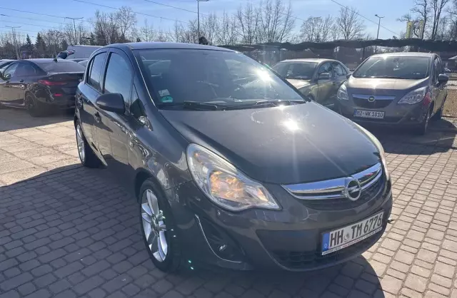 OPEL Corsa 