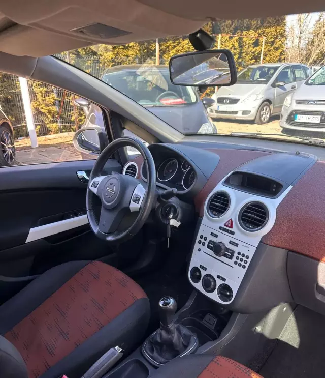 OPEL Corsa 