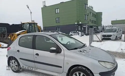 PEUGEOT 206 