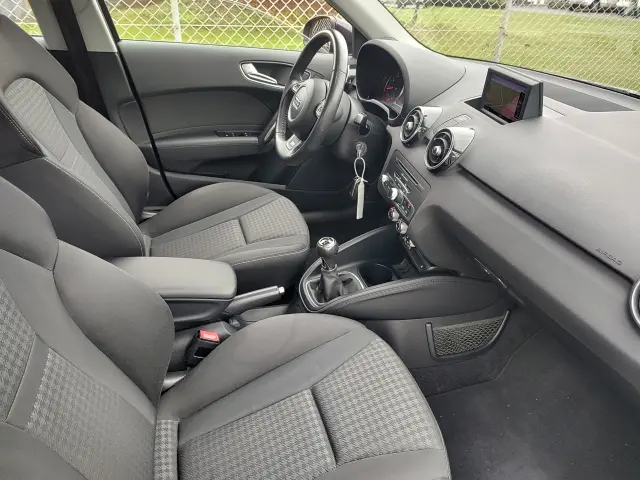 AUDI A1 Sportback  Attraction