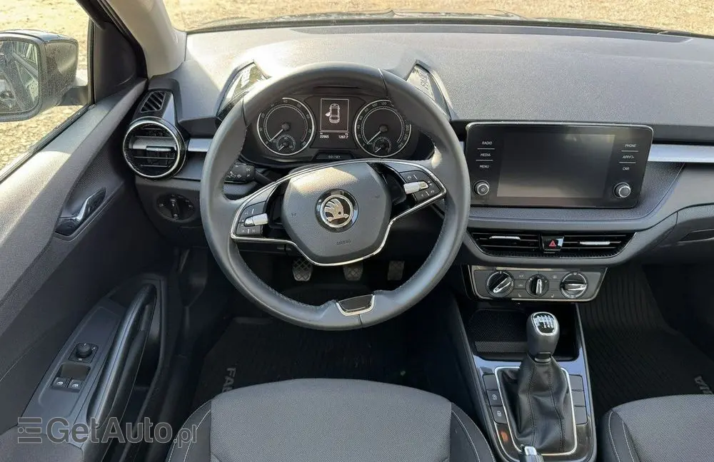 SKODA Fabia 1.0 TSI Selection