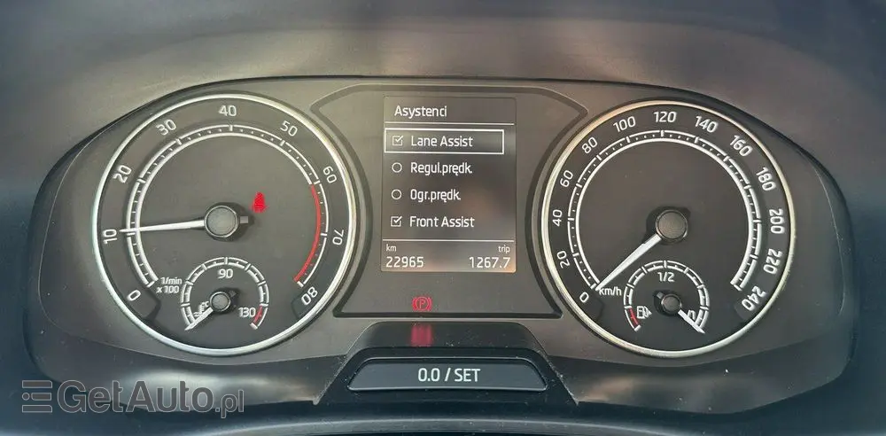 SKODA Fabia 1.0 TSI Selection