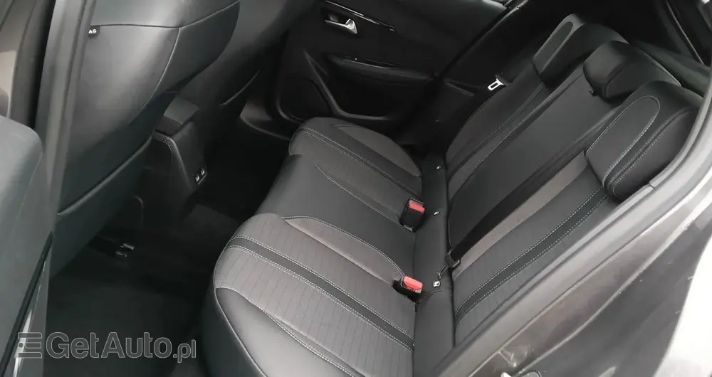 PEUGEOT 208 PureTech 100 Allure Pack