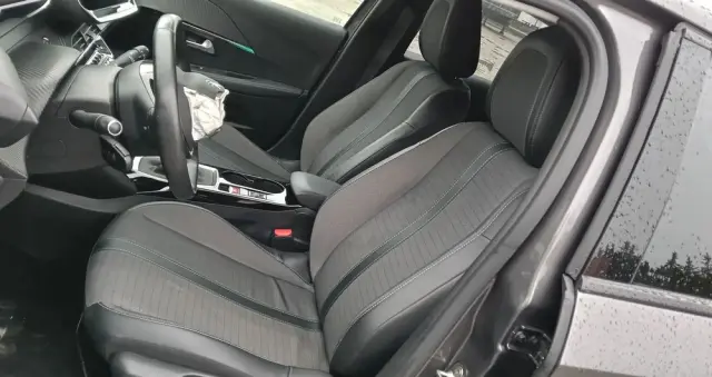 PEUGEOT 208 PureTech 100 Allure Pack