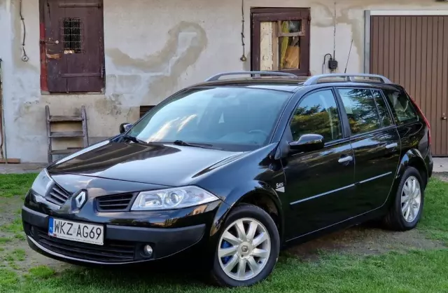 RENAULT Megane 