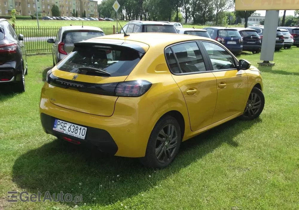 PEUGEOT 208 