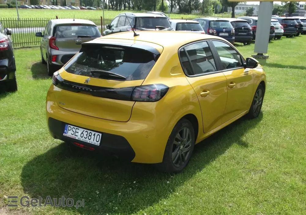 PEUGEOT 208 