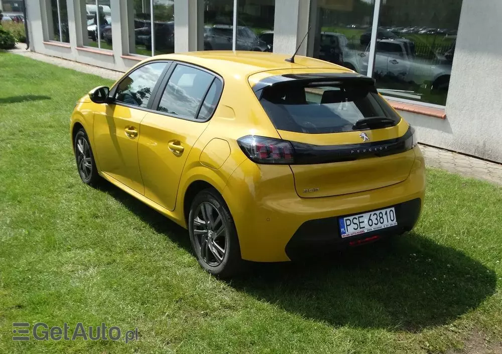 PEUGEOT 208 