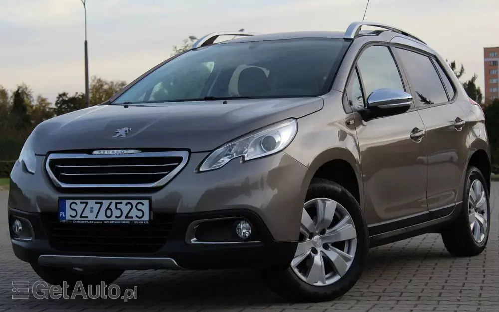 PEUGEOT 2008 1.2 Pure Tech Style