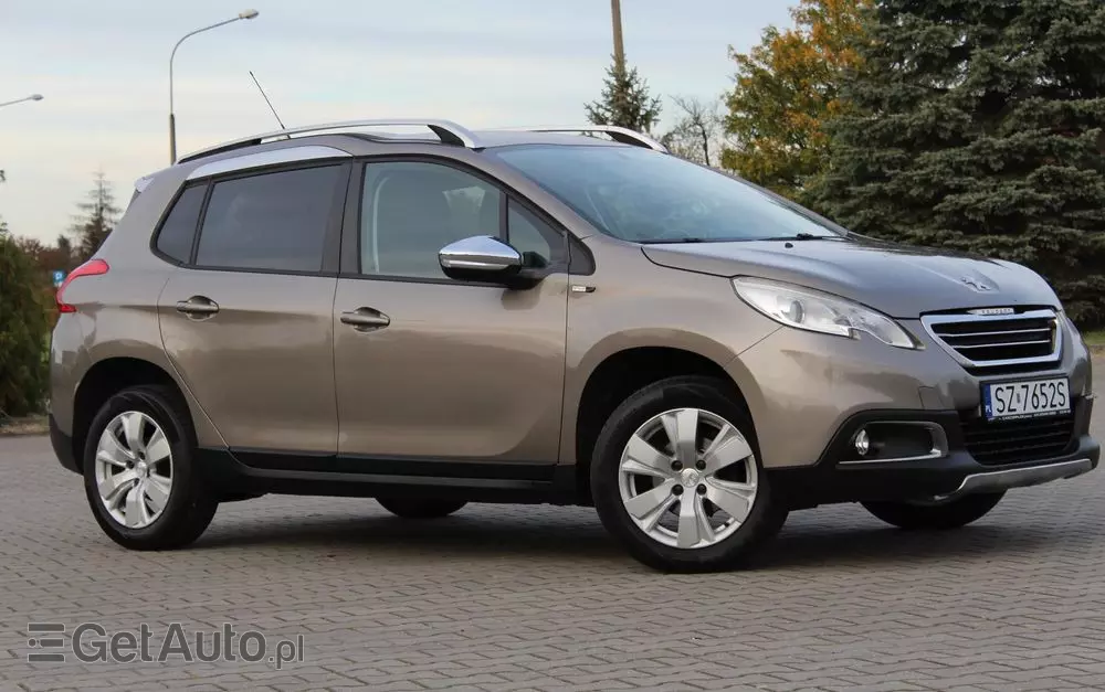 PEUGEOT 2008 1.2 Pure Tech Style