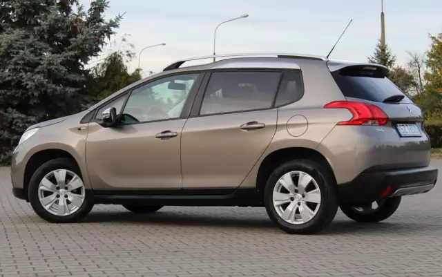 PEUGEOT 2008 1.2 Pure Tech Style