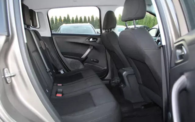 PEUGEOT 2008 1.2 Pure Tech Style