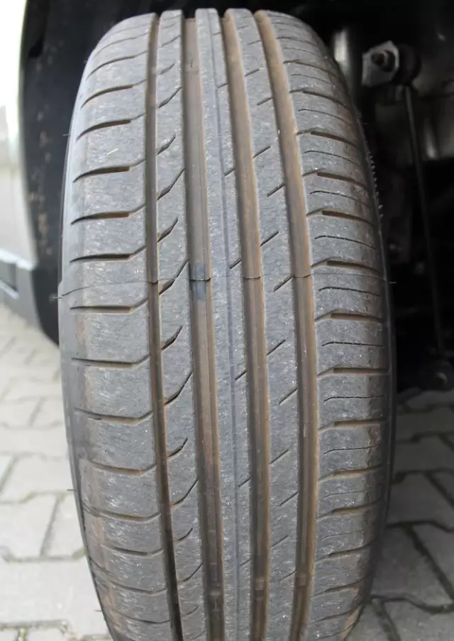 PEUGEOT 2008 1.2 Pure Tech Style