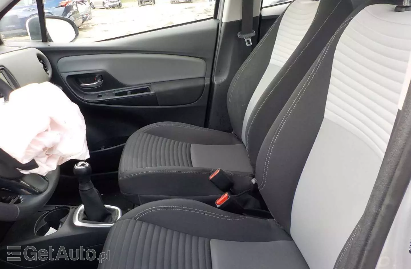 TOYOTA Yaris 1.0 Comfort