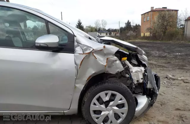 TOYOTA Yaris 1.0 Comfort