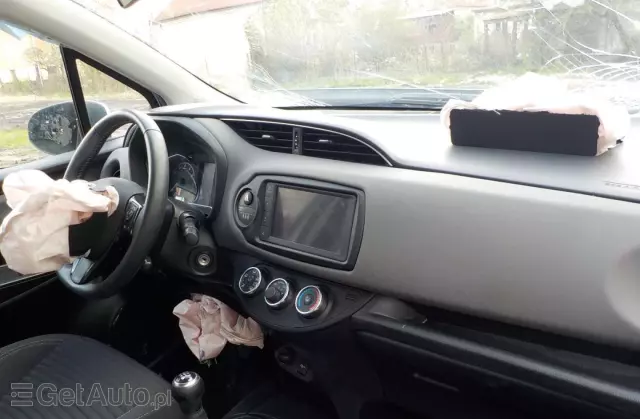 TOYOTA Yaris 1.0 Comfort