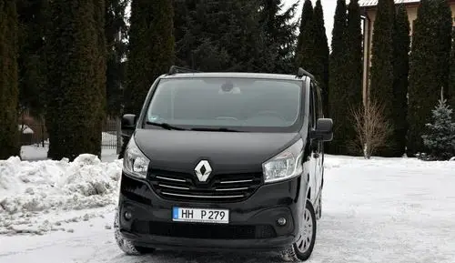 RENAULT Trafic 