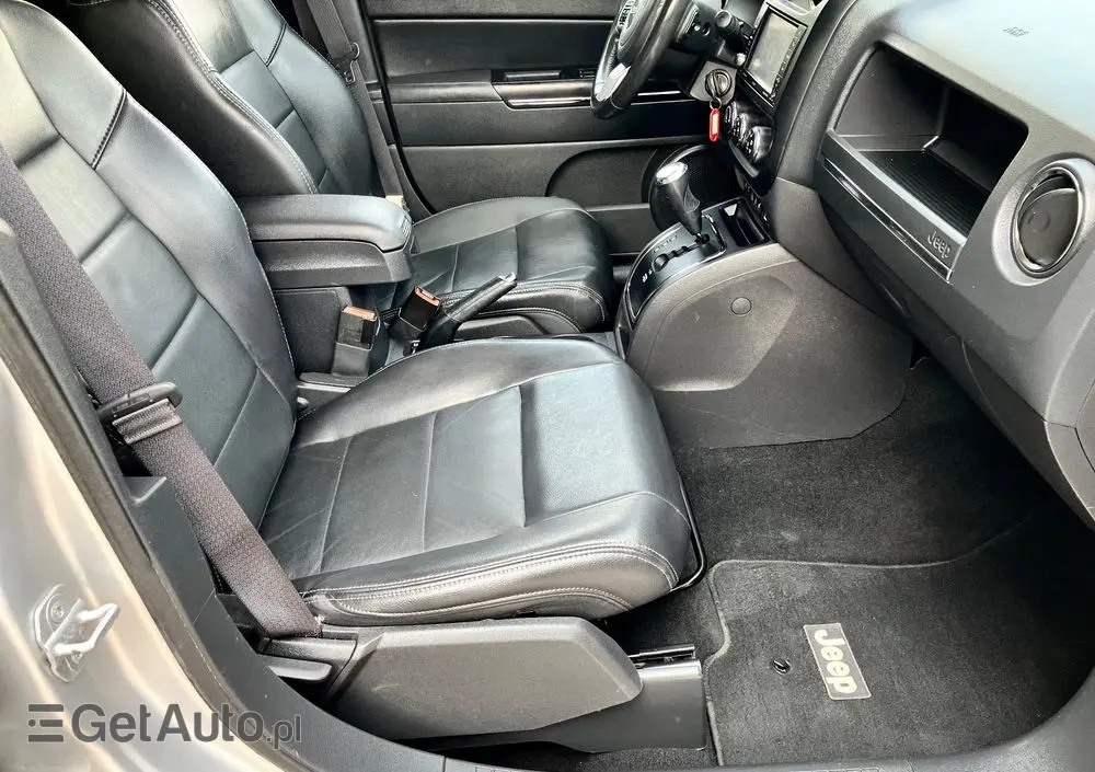 JEEP Compass 2.4I 4x4 Automatik Limited