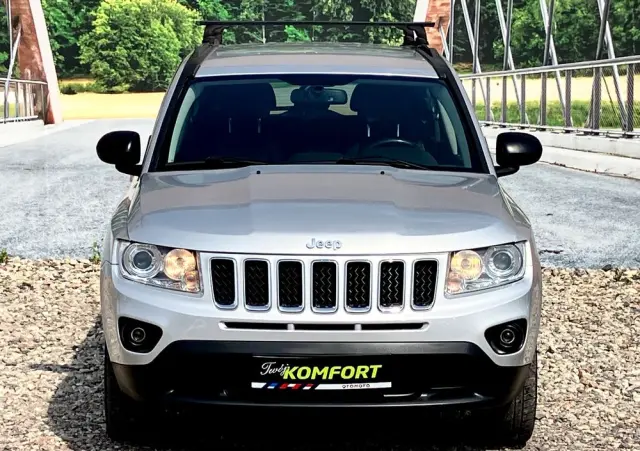 JEEP Compass 2.4I 4x4 Automatik Limited