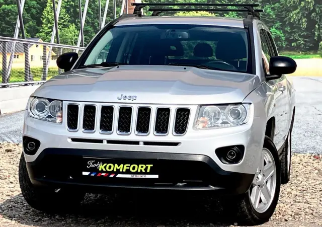 JEEP Compass 2.4I 4x4 Automatik Limited