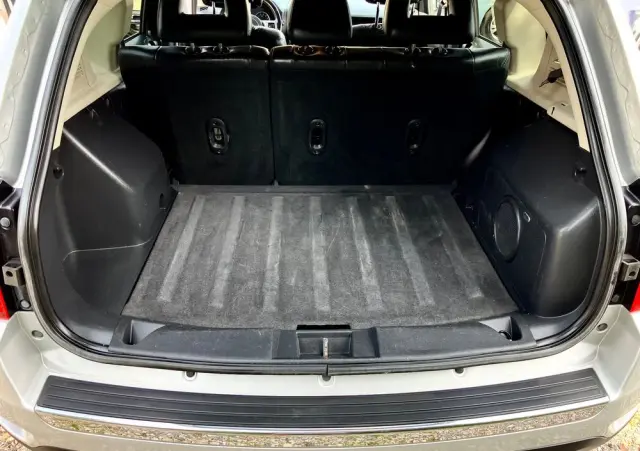 JEEP Compass 2.4I 4x4 Automatik Limited