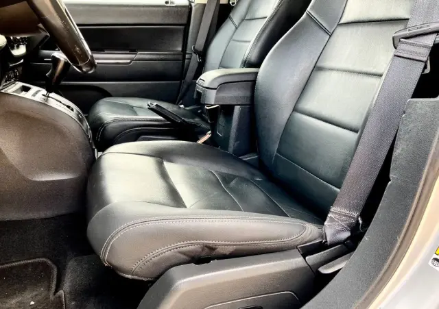 JEEP Compass 2.4I 4x4 Automatik Limited