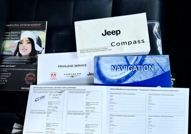 JEEP Compass 2.4I 4x4 Automatik Limited